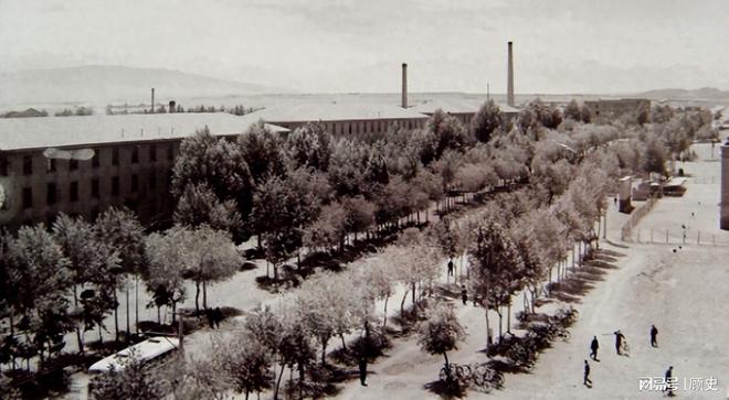 从戈壁、雪原转战南国深圳……一路高歌唱军旅